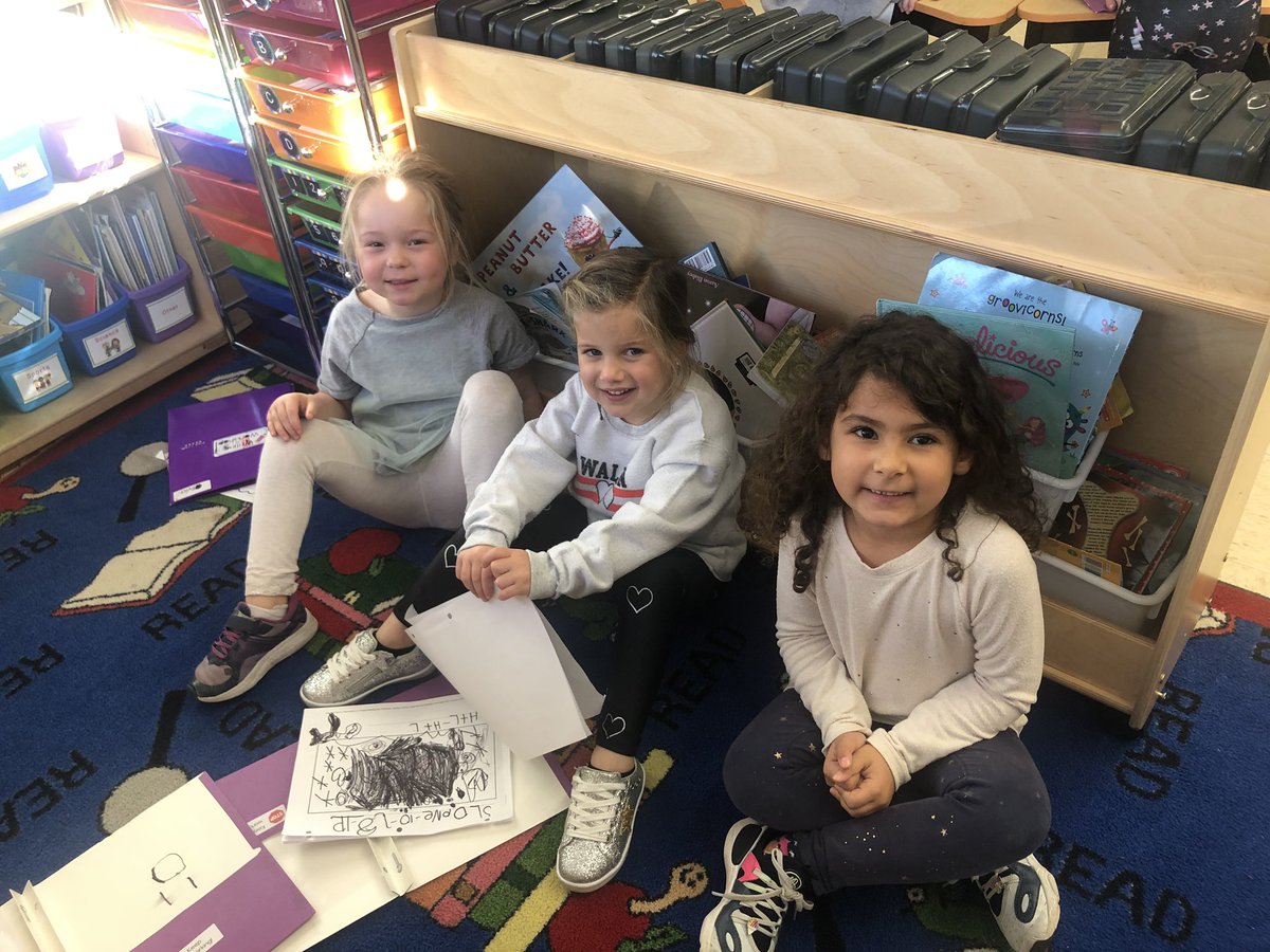 Celebrated the end of our writing unit by sharing our stories with our kindergarten friends! <a href="/jlpertler/">Jessica Pertler</a> <a href="/nina_kindy/">Nina Olsen</a>