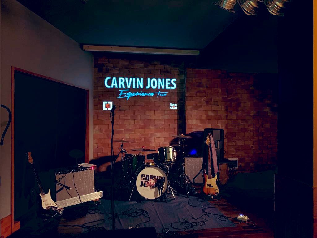 Ya tenemos todo preparado para el concierto de esta noche en la Sala Carmen 13 #Burgos ¡Solo faltas tú!
22h (21:30h apertura de puertas)

#FelizViernes #rock #blues #ExperienceTour #CarvinJones