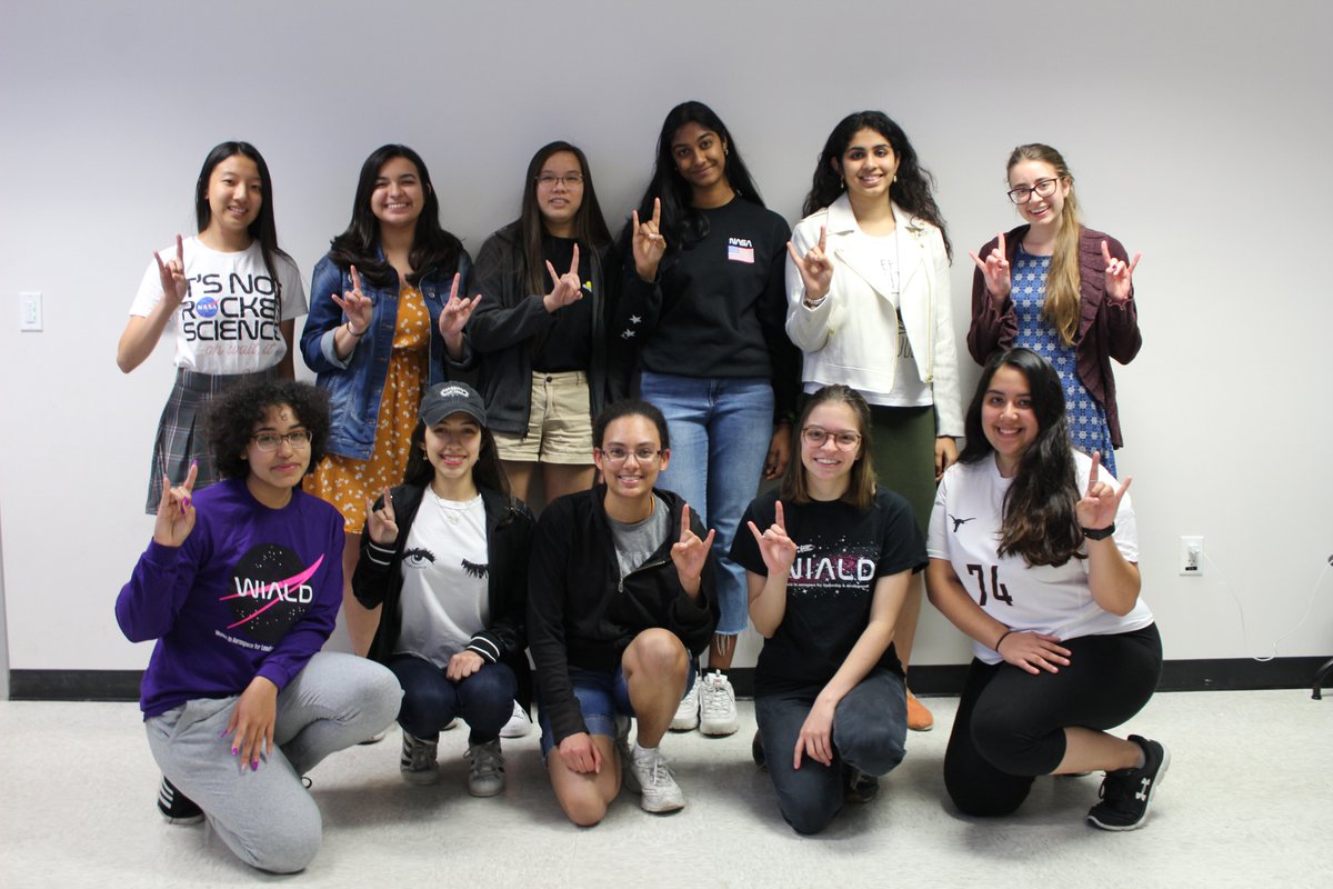 UTAerospace's tweet photo. Another #LonghornFriday is upon us! This week we feature the @UWiald student org. WIALD members help undergraduate engineering majors develop leadership skills while also attracting/retaining more women in engineering. https://t.co/sA7IoUnnId @UTWEP #WomenInSTEM #HookEm!🤘🤘🤘 https://t.co/ByqY3gkCIe