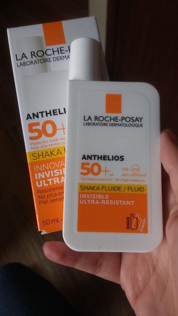 evelyngcp's tweet photo. @InsidersLatam me eligió para probar el nuevo protector solar #AntheliosShaka de #LaRochePosayMexico, ideal para pieles sensibles, ligero y no grasoso. #ShakeToProtect #belleza #cuidadopersonal https://t.co/auW8jdX3g2