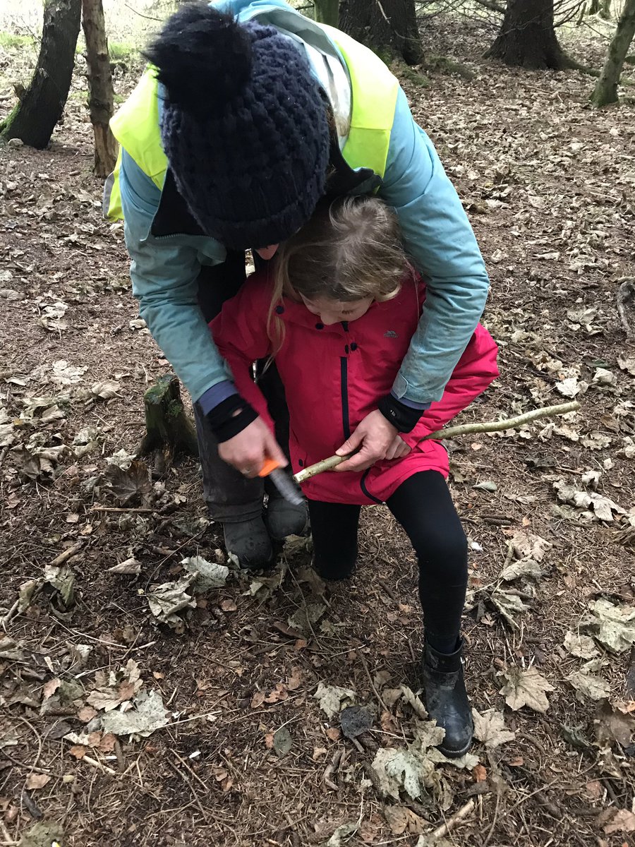 PsAuldhouse's tweet photo. Another great session today at Forest School. The children focussed on the skill of perseverance when learning how to carefully sharpen a stick along with building dens using different tools/equipment!🌳🌿 @WildSquirrel2 https://t.co/y1KSPJ1IaM