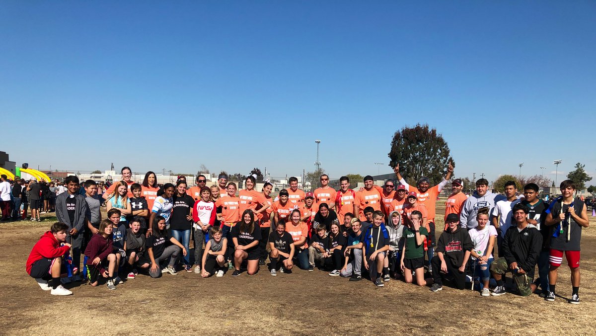 StandardWarrior's tweet image. Turkey Bowl 2019 is a wrap! Staff wins! #SMSWarriorPtide #pbis #winningwarriors