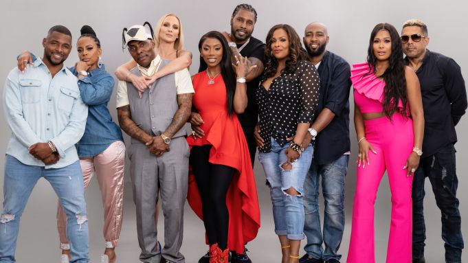 WeAreEntNews's tweet image. #Deadline is reporting @OWNTV has ordered a new series #LoveGoals. A family and relationship therapist will counsel five celebrity couples with an intense two-week therapy program in the hopes of the couple resolving their most challenging problems. #OWNNetwork