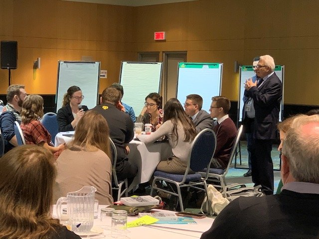 SenCormier's tweet photo. Interesting discussions about official languages, bilingualism and linguistic duality with young people from across the country. Thank you to the Office of the Commissioner of Official Languages for this stimulating conversation. @OCOLCanada #Officially50 #officiallanguages https://t.co/aZvzrLKo3d