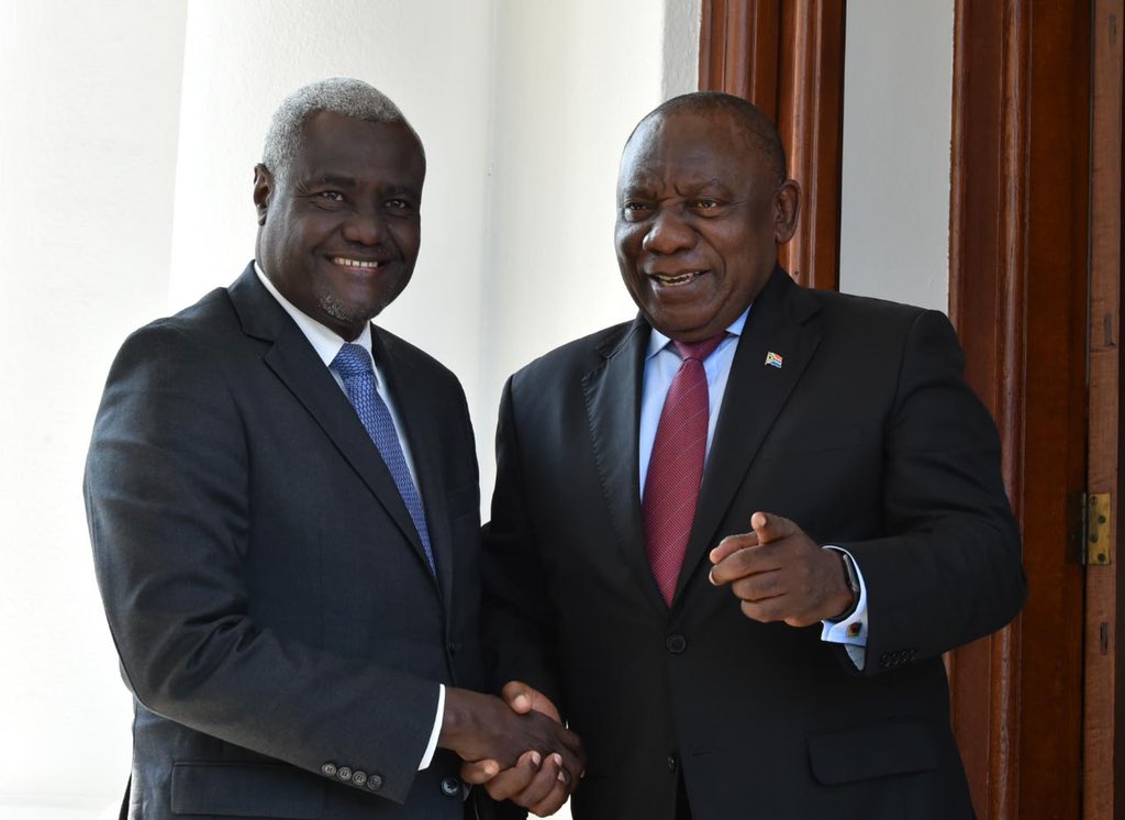 I concluded a 2day working visit to South Africa today where I held very fruitful discussions with President <a href="/CyrilRamaphosa/">Cyril Ramaphosa 🇿🇦</a>  to strategise on the priorities of South African ahead of its Chairmanship of the <a href="/_AfricanUnion/">African Union</a> in 2020. 
au.int/en/pressreleas…