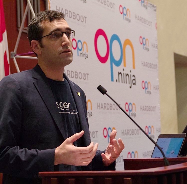 Our CEO Elad Barak spoke 📢 about #VoyagerProducts for a second time at #PitchItTOCityHall in front of a crowd of 300 entrepreneurs, angel investors, business leaders + our Mayor, <a href="/JohnTory/">John Tory</a>.

Thank you to <a href="/JefferyPotvin/">Jeffery Potvin</a> <a href="/LauraLirette/">Laura Lirette</a> + <a href="/Opeoplenetwork/">Open People Network (OPN)</a> for having us!