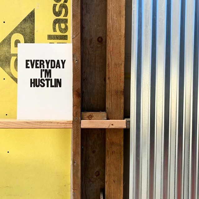 PaperJamPress's tweet image. What a week right? Was your week amazing? Frustrating? Wonderful? In any case, let's keep up the hustle. ift.tt/34cZtAN