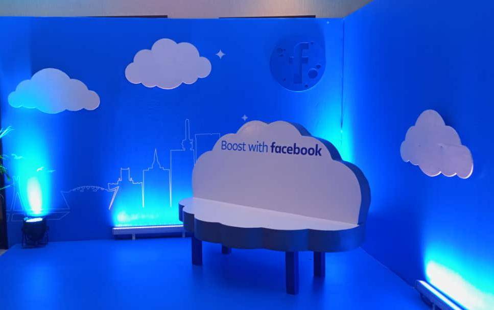 stagemakerznet's tweet photo. Stagemakerz Company productions for #Boostwithfacebook Lagos, Nigeria.
#stage #stageset #conference https://t.co/bGwDA4duFV