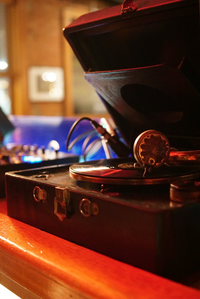 Last night we switched out the house #technics for #gramophones! What’s your favorite device for listening to music?