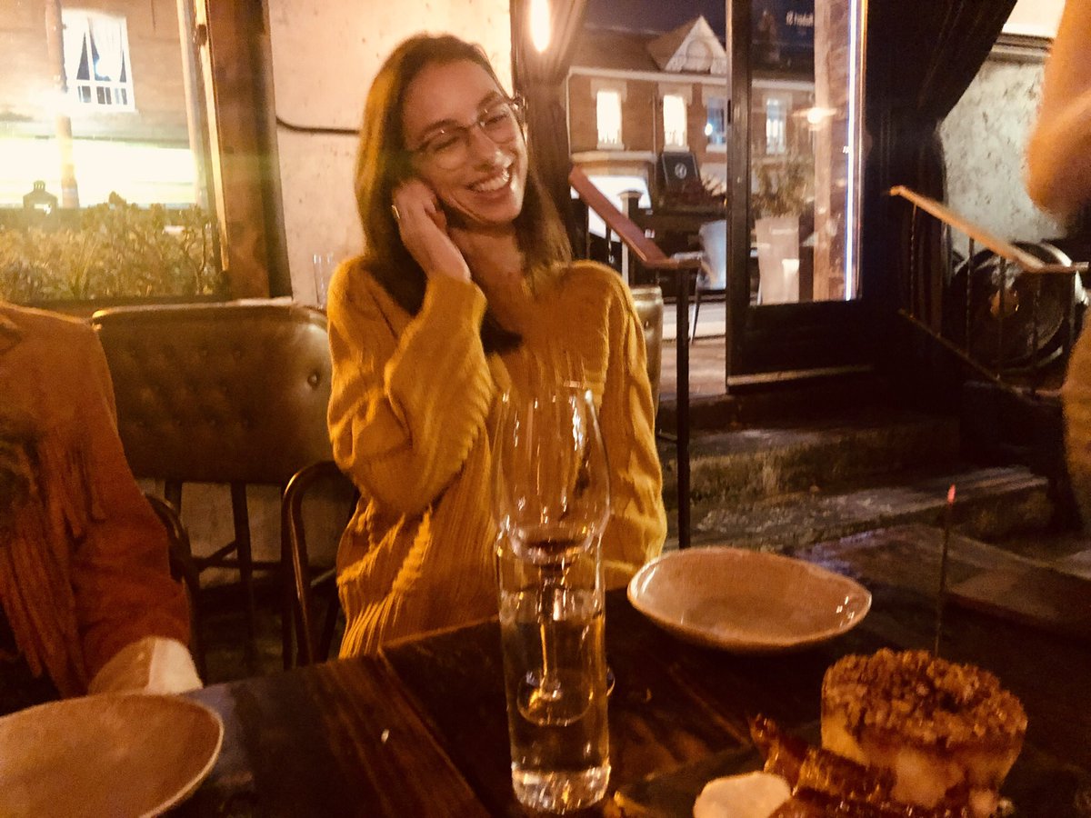 Rebecca&Marie-Claire tweet media