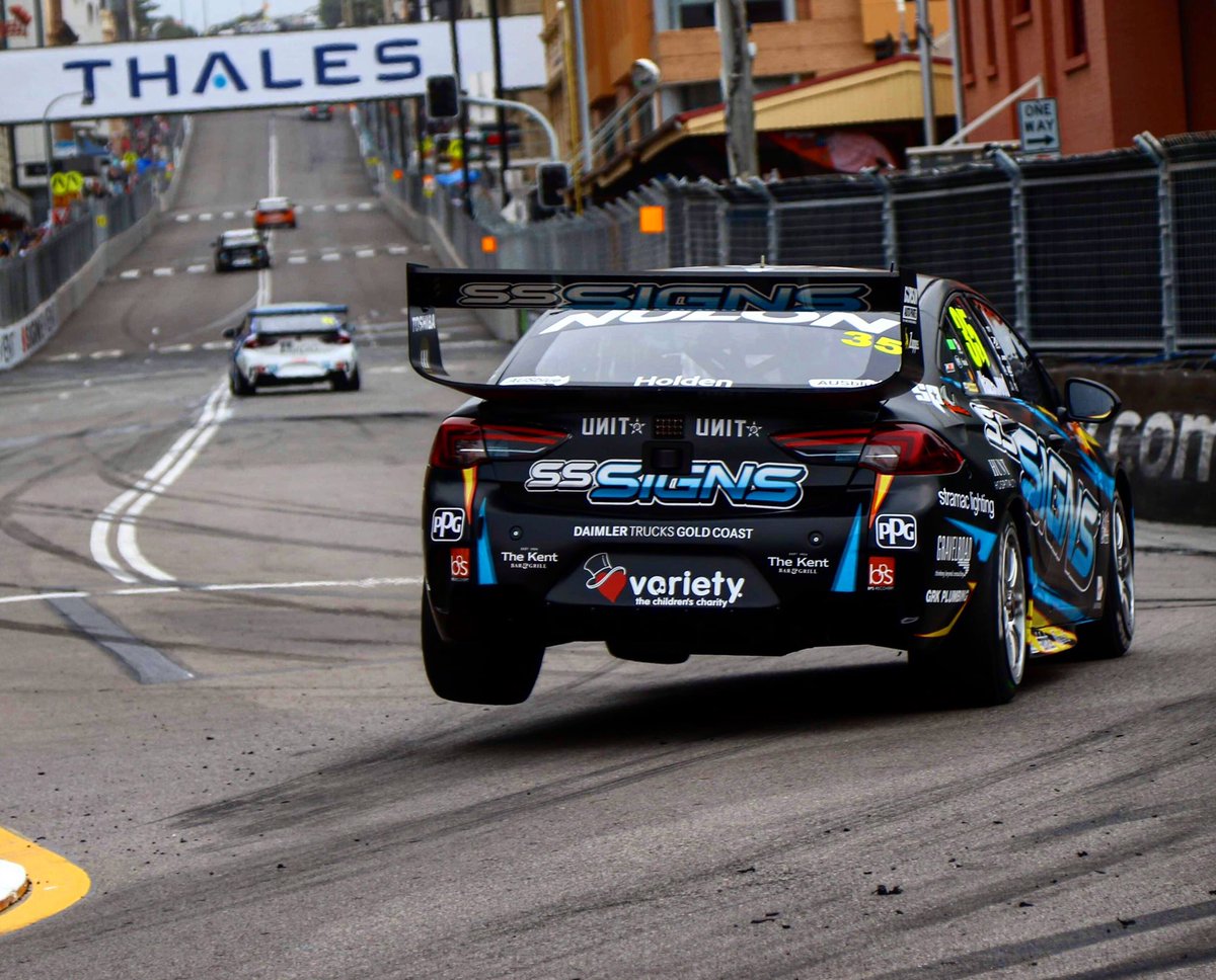 Todd_Hazelwood's tweet photo. Practice is all completed! β
20min Qualifying session next. The #SsSigns π feels strong and looking forward to a big race this afternoon! π #THR #VASC #dreambig #Unitfamily https://t.co/6e7vRC739N
