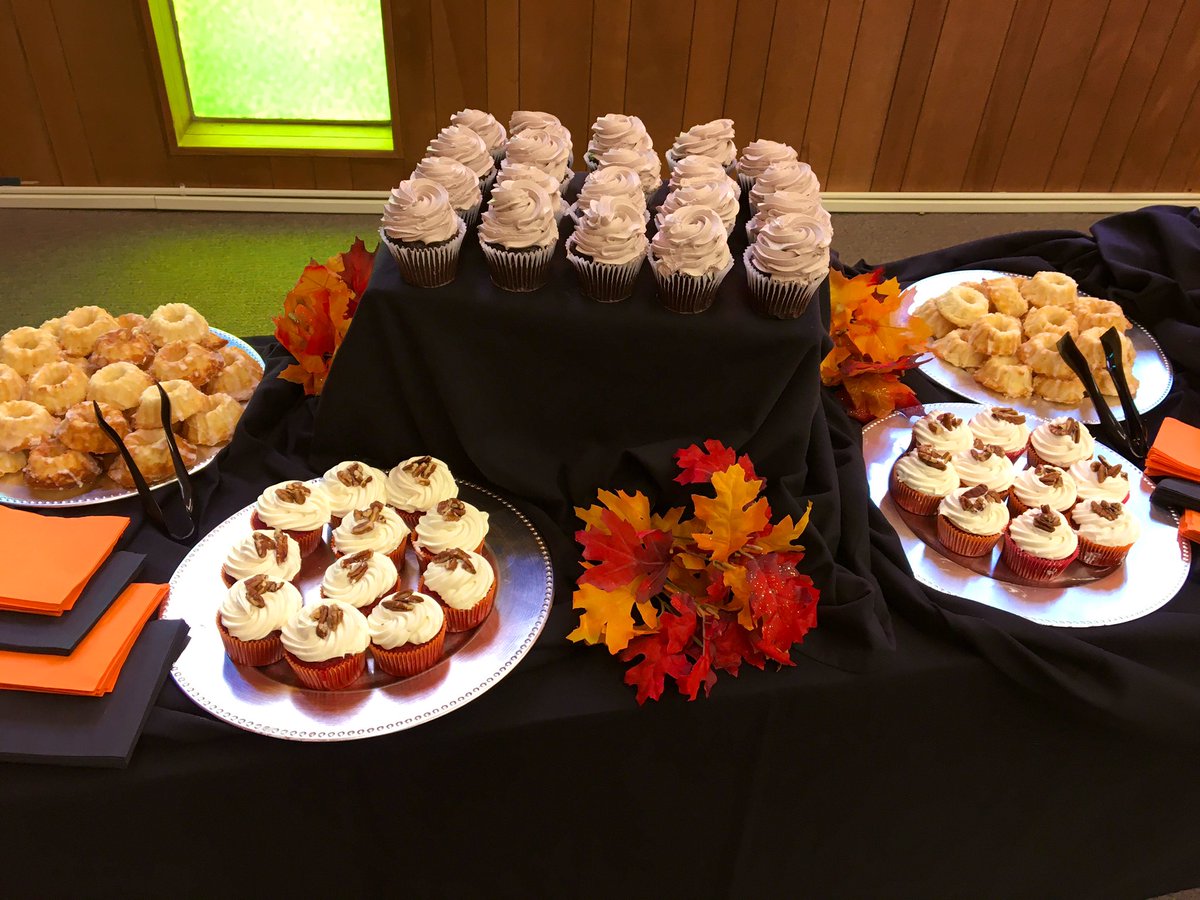 GriffinSpalding's tweet photo. There were so many reasons to be thankful during the @GriffinSpalding  Central Office Luncheon! Congratulations to Freddrick “Pep” Bama 🌟for being named CO Employee of the Month, as well as @gscsprolearning 🌟 @taylortiffn0826 🌟 &amp; @pamseda1 🌟for their accomplishments! https://t.co/5C0f8PfNq4