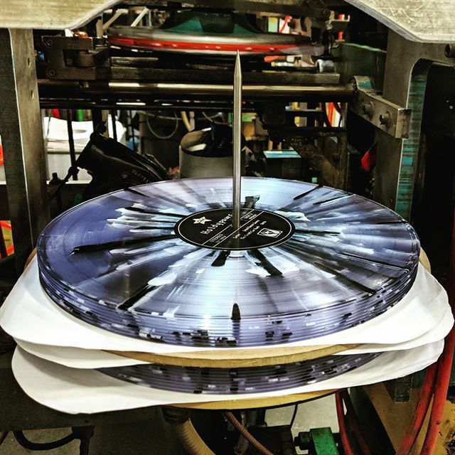 Cascade Record MFG tweet media