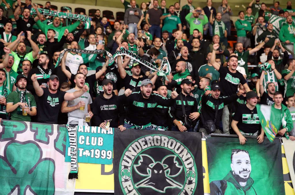 Paobcgr's tweet photo. #PAOfans always by our side!☘️👏

#paobc #panathinaikos #WeTheGreens #euroleague #greenfans https://t.co/hjdmcl4jlt