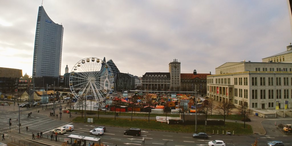 STSchnaak's tweet photo. Highlights of day 1 @ #cdubpt19 clearly #Fleischhauer #Waffles and #RoomWithAView in #Leipzig https://t.co/UDwg6YXx39