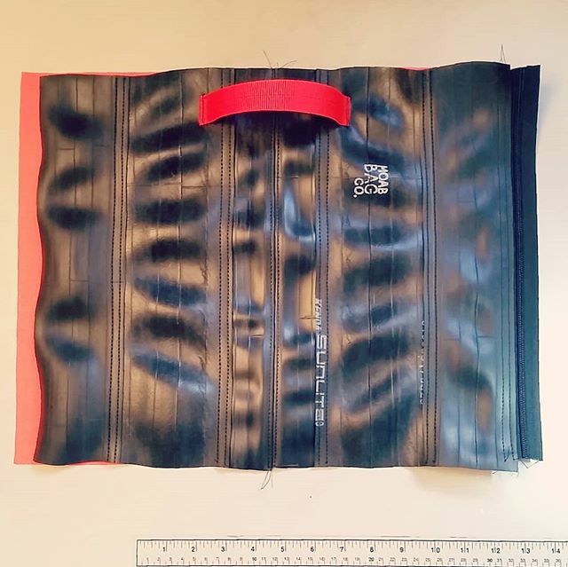 MoabBagCo's tweet photo. Early stage dopp kit
.
.
.
.
.
#biketubebags #biketubes #upcycledbags #reducereuserecycle #handmadebags #sustainablegoods #sustainablegifts #ethicalbusiness #ecofriendlygifts #veganbags #ecofriendlybags #smallbusiness #madeinusa #localmade #madeinutah #moabutah #inprocess https://t.co/cuwcC18acS