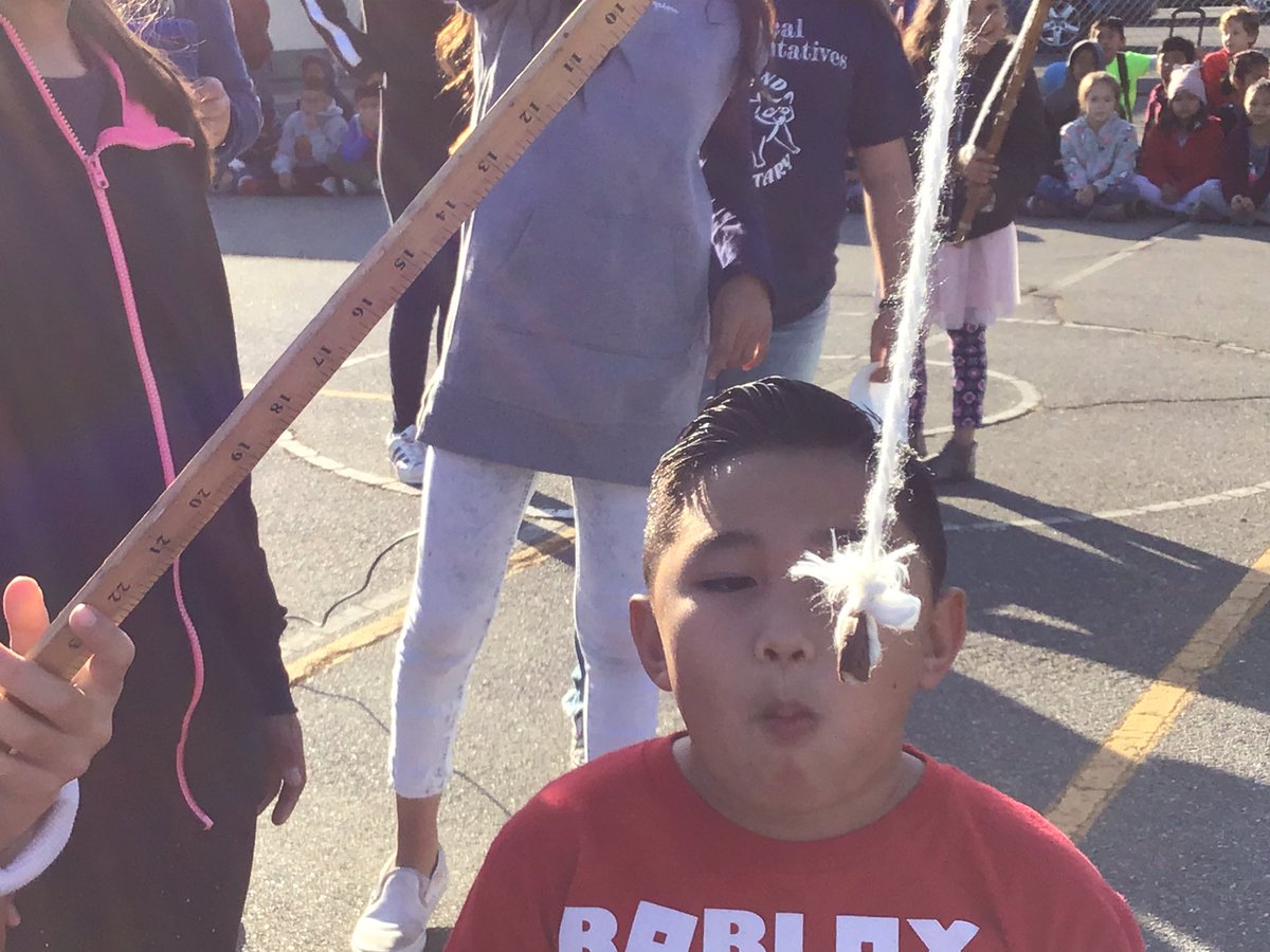 27HappyTeacher's tweet photo. Our first #RascalSpiritGames were a blast! #RascalRepresentatives made me so proud as they spoke with confidence to run the games @RascalPride #TeamBuilding with big buddy little buddy teams - congratulations @rascalgarrett class for winning the first games! https://t.co/34tzQLfdSP