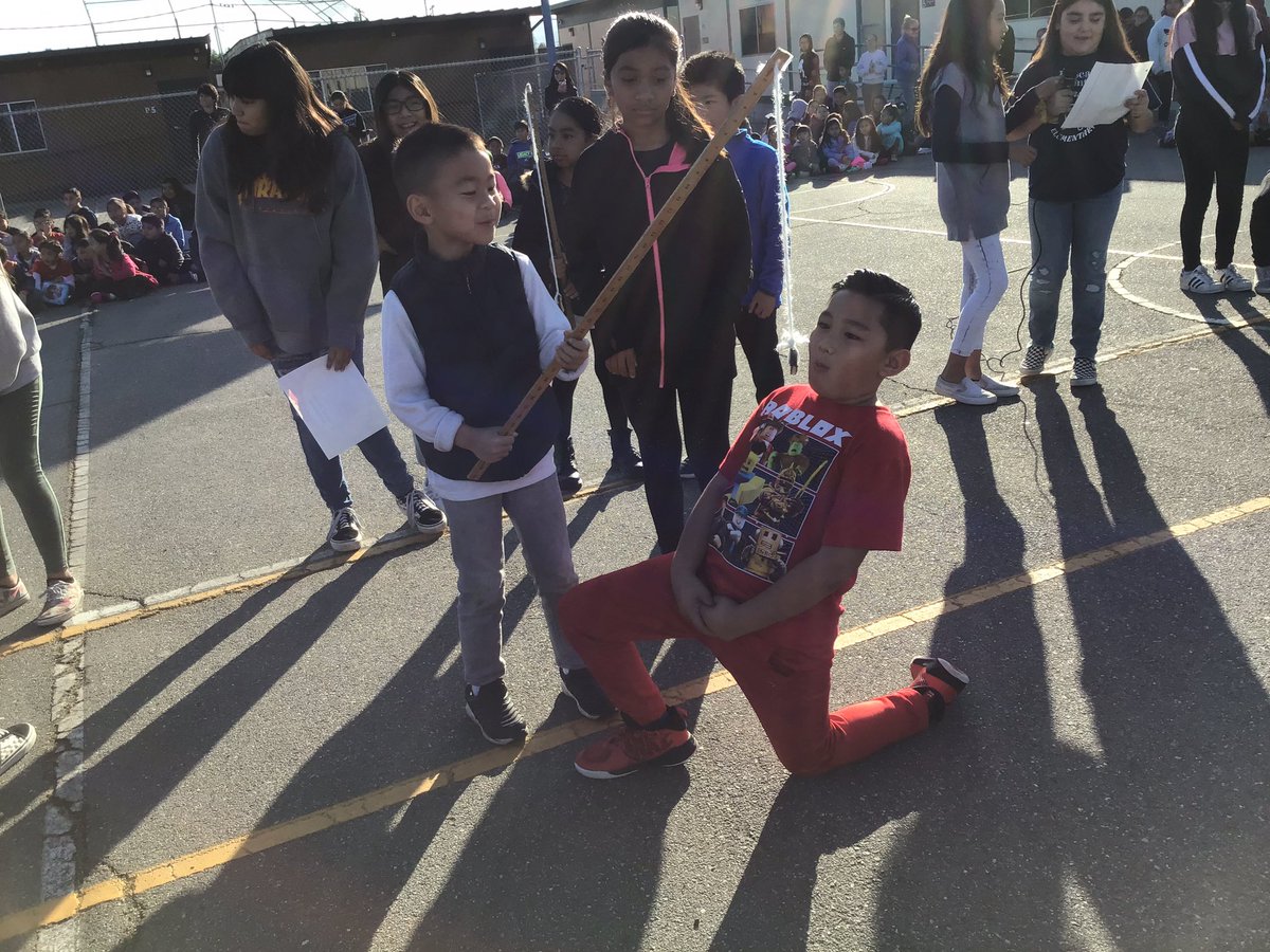 27HappyTeacher's tweet photo. Our first #RascalSpiritGames were a blast! #RascalRepresentatives made me so proud as they spoke with confidence to run the games @RascalPride #TeamBuilding with big buddy little buddy teams - congratulations @rascalgarrett class for winning the first games! https://t.co/34tzQLfdSP