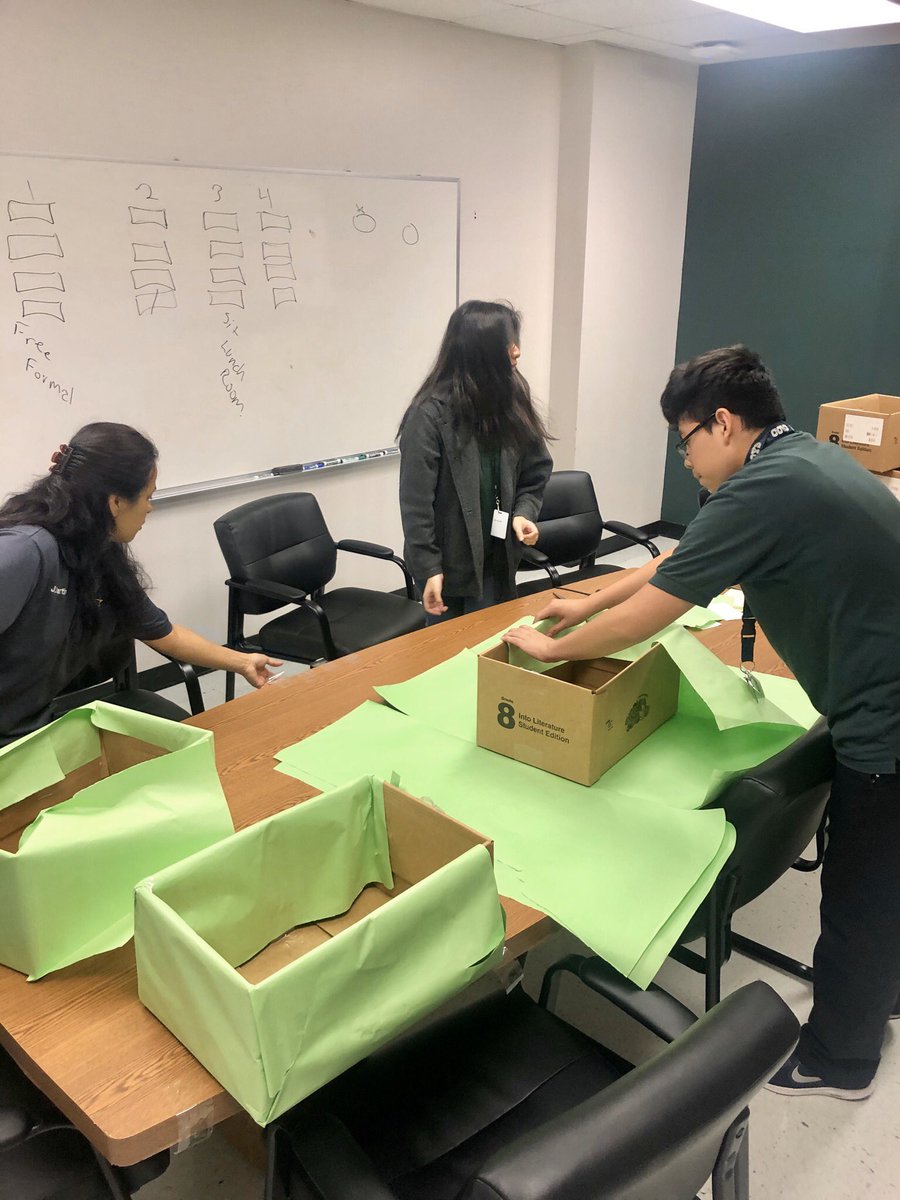 QMSSTARS's tweet photo. Thankful for our amazing PTA and staff and students for donating yummy turkeys and canned goods to families in need. #QMStars https://t.co/ncUeFnKvqI