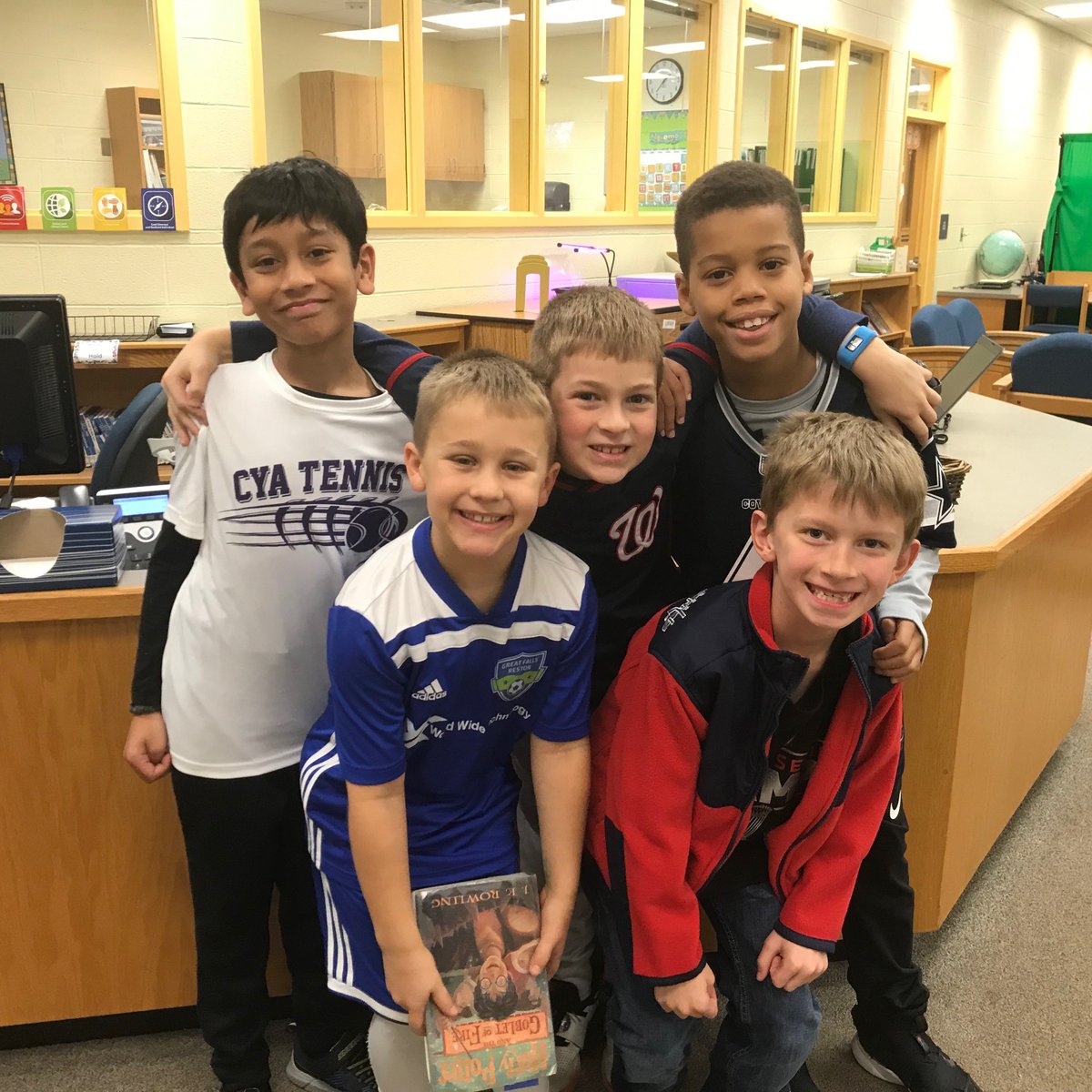 Navy Elementary tweet media