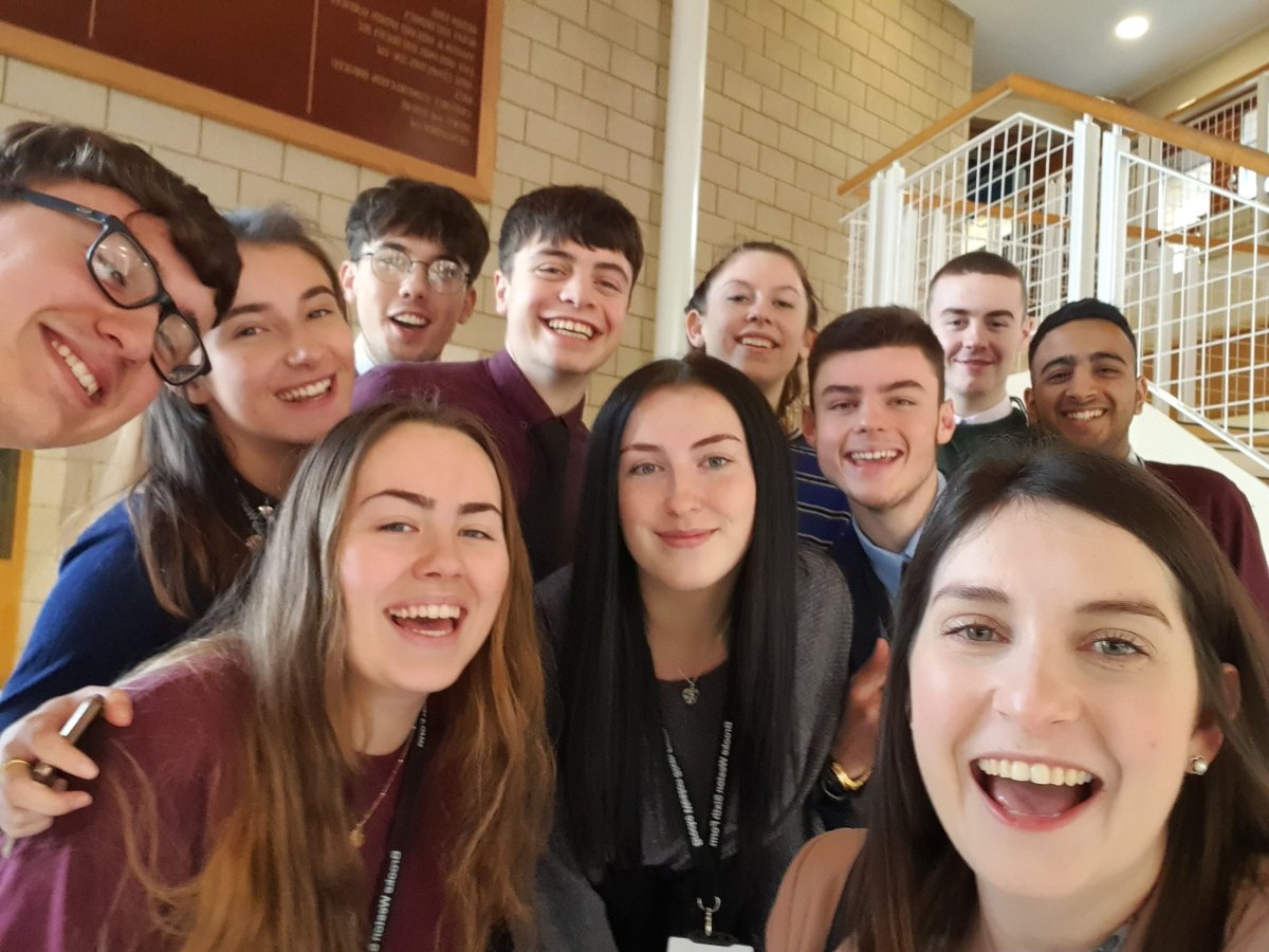 Beth_M_Miller's tweet photo. Had a lovely time at my old school today talking to Sixth Form. So great to see so many young people interested in politics and energised to vote and have their say on our future. Thanks for making me feel so welcome. @BWTrust @BWAcademy2016 https://t.co/nzCIbzs4Rz