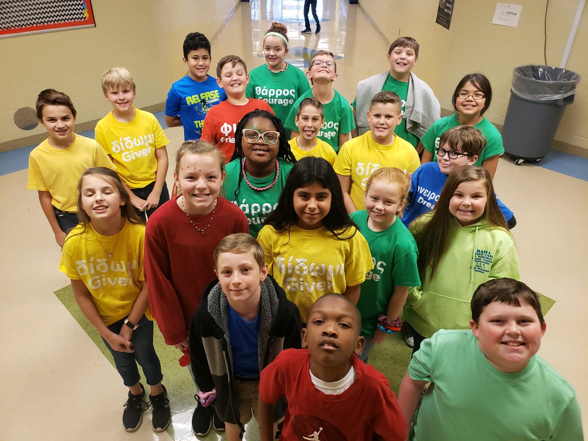 WilliamsIntPC's tweet photo. House Color Fun!!! 
❤️💛💙💚 #wonderfulworldofwis #4houses1family #bethewildcard #rcainspired #kidsdeserveit #getyourteachon #pcss #joyfulleaders #bethechange #betheone #pellcityschoolsystem #principalsinaction https://t.co/mXce0nlTCq