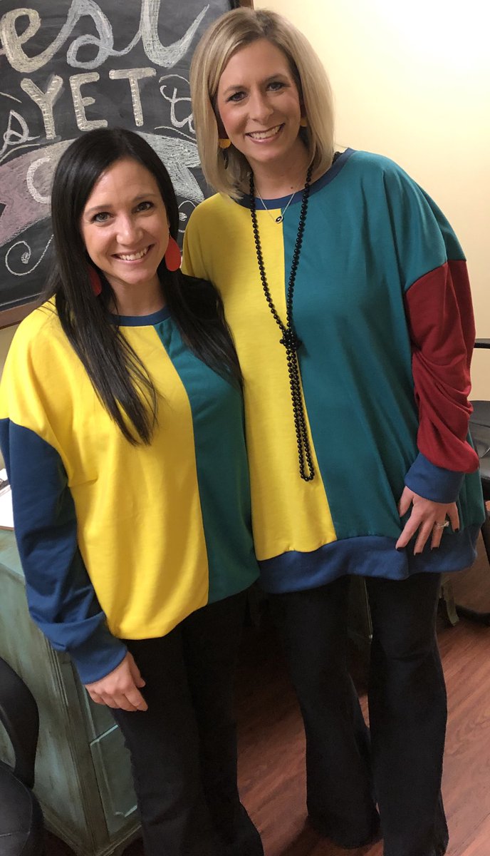 WilliamsIntPC's tweet photo. House Color Fun!!! 
❤️💛💙💚 #wonderfulworldofwis #4houses1family #bethewildcard #rcainspired #kidsdeserveit #getyourteachon #pcss #joyfulleaders #bethechange #betheone #pellcityschoolsystem #principalsinaction https://t.co/HFkGEzm0k4