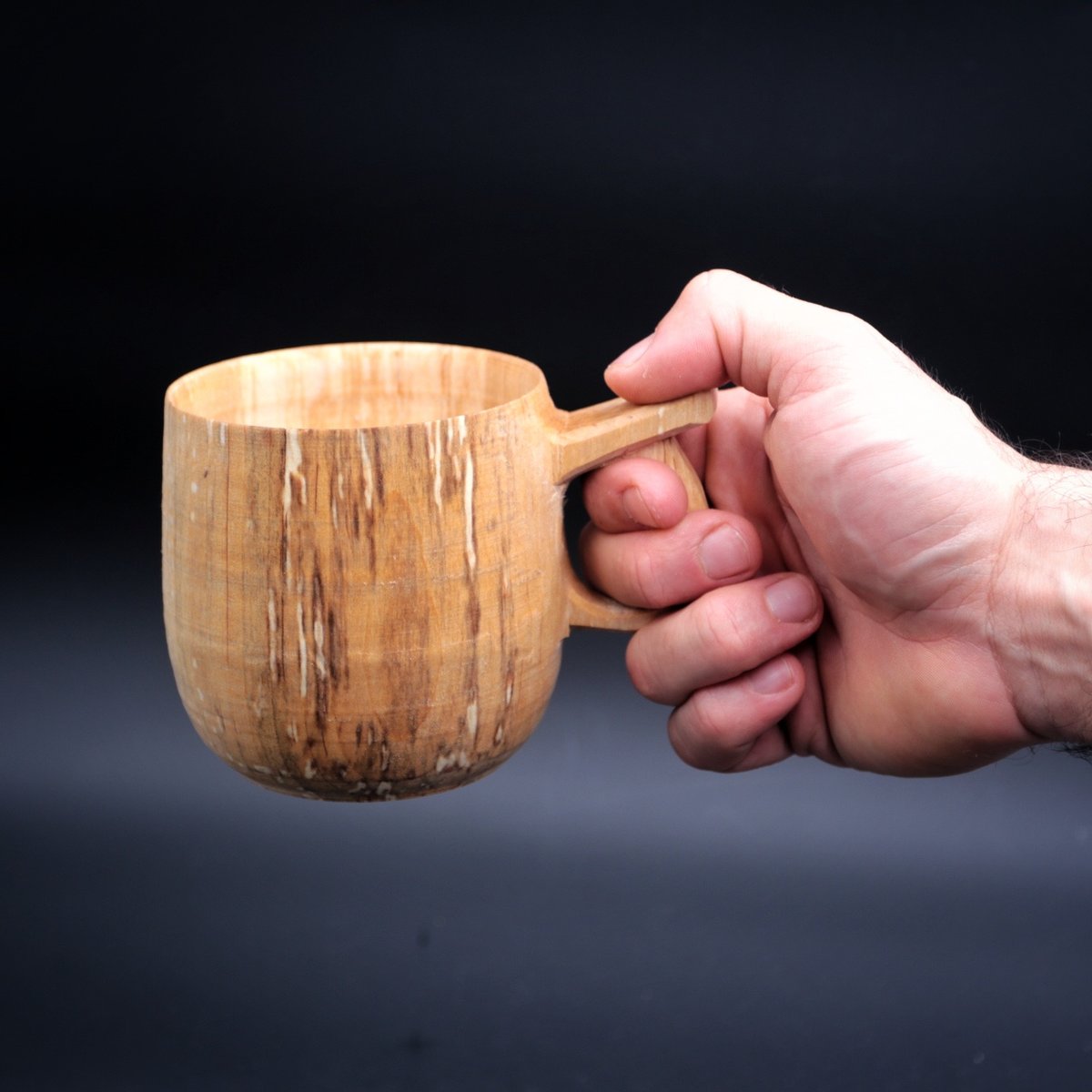 sylvaspoon's tweet photo. Handled mug turned from a single piece of birch. Confuses most power turners #woodturning #woodworking #13thcenturytechnology https://t.co/Ce93OaKXty