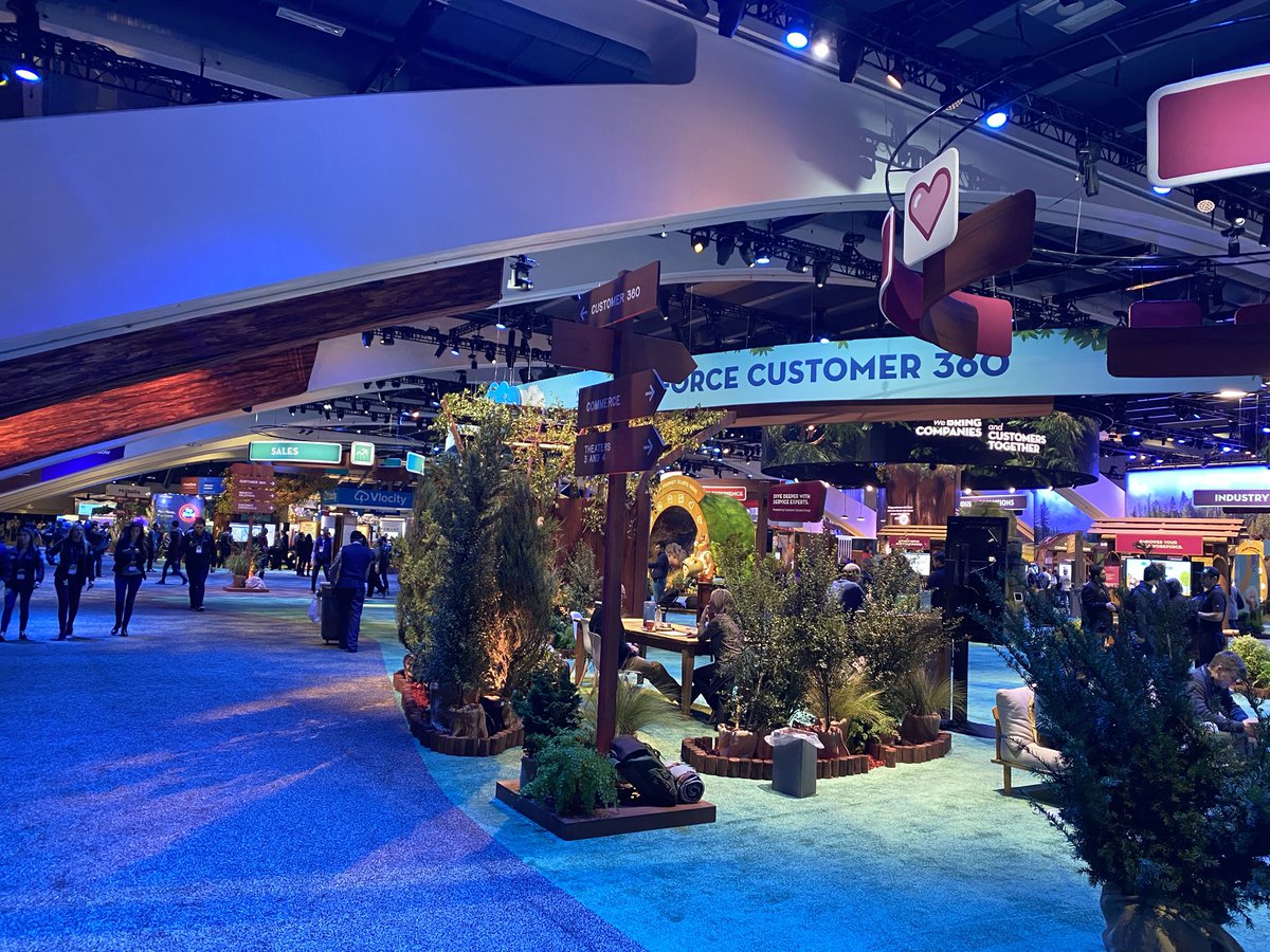 stanlle's tweet photo. Last hour of @Dreamforce which means this is your last chance to #Unlock #Connect and #Discover solutions and strategies with @appirio, a #GlobalStrategicPartner of @salesforce. Come see us at booth 1512 in #Campground to learn how we can be #BetterTogether! #GoAppirio #DF19 https://t.co/RL1JY3pSKB