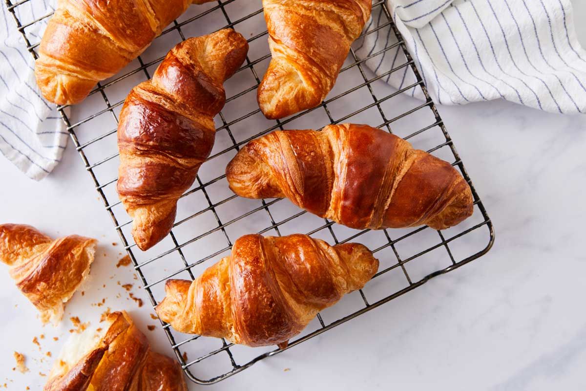 BakingSnackMag's tweet image. To get that proper balance of flavor and function, bakers will be hard-pressed to find one magic bullet buff.ly/2D8KZGb#foodpr… #formulating #bakingindustry