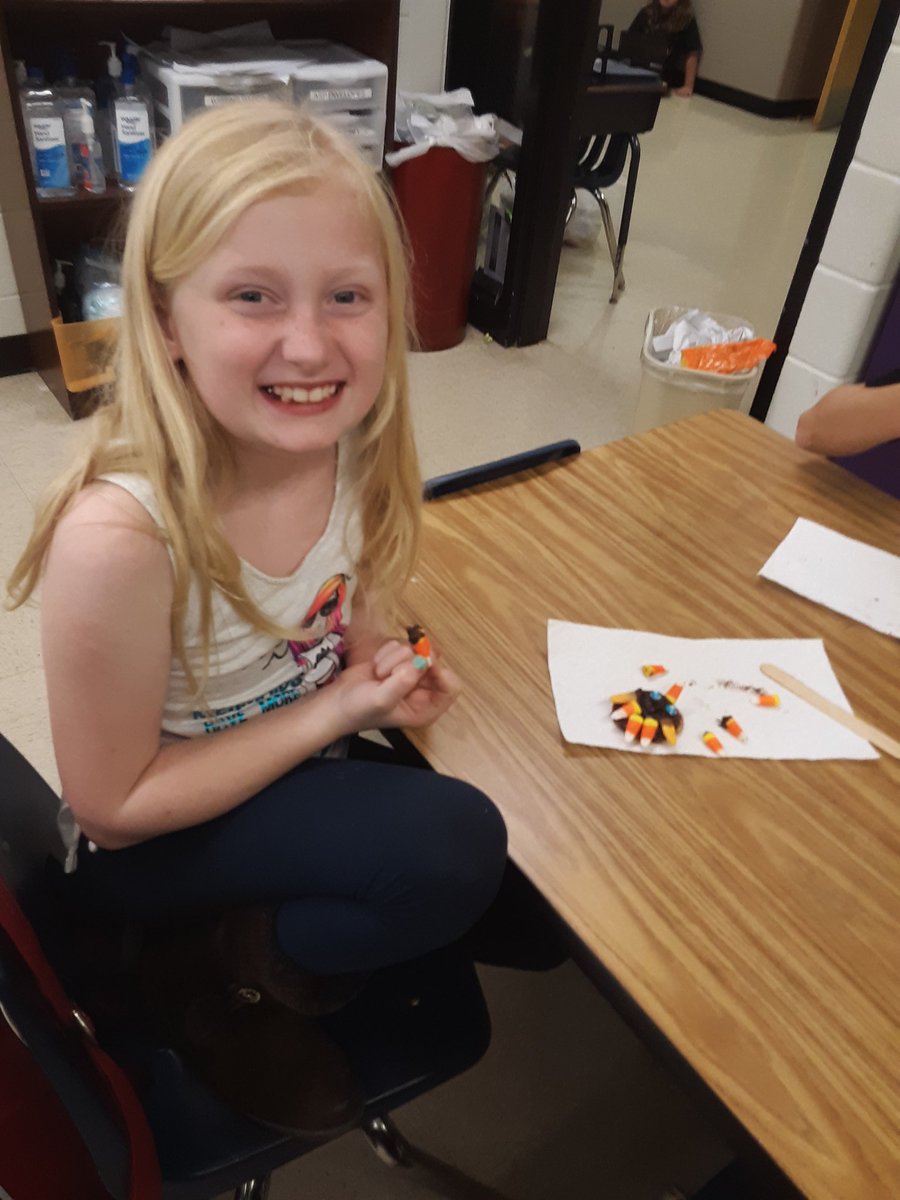 QuilliansClass's tweet photo. Happy Thanksgiving! @Bostonkidscount https://t.co/mjGNg5JuAH