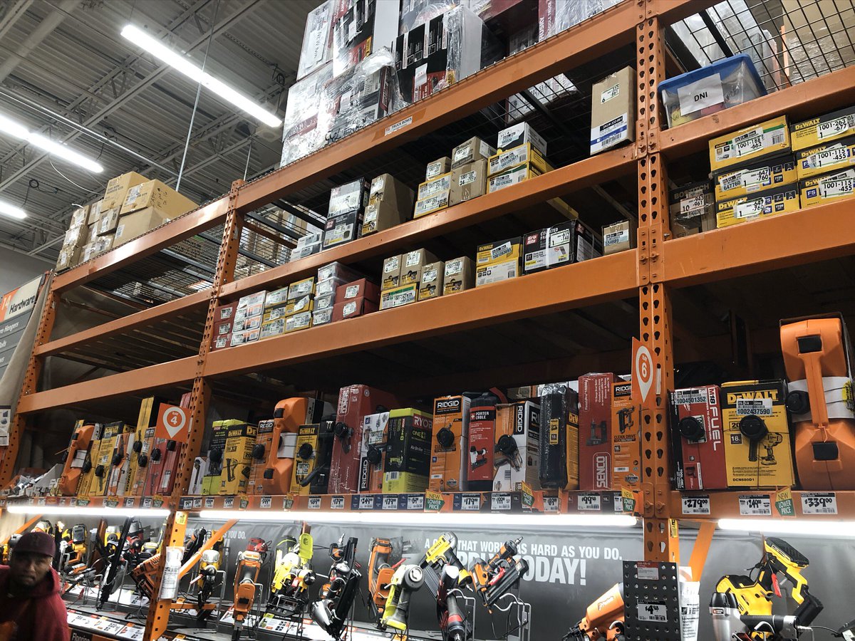 susanj613's tweet photo. Some more overheads cleaned out and packed down thanks to some TLC from the opening team. @XConnollyJr @THDHynes @SASMEric4633 https://t.co/mz0jah5Itd