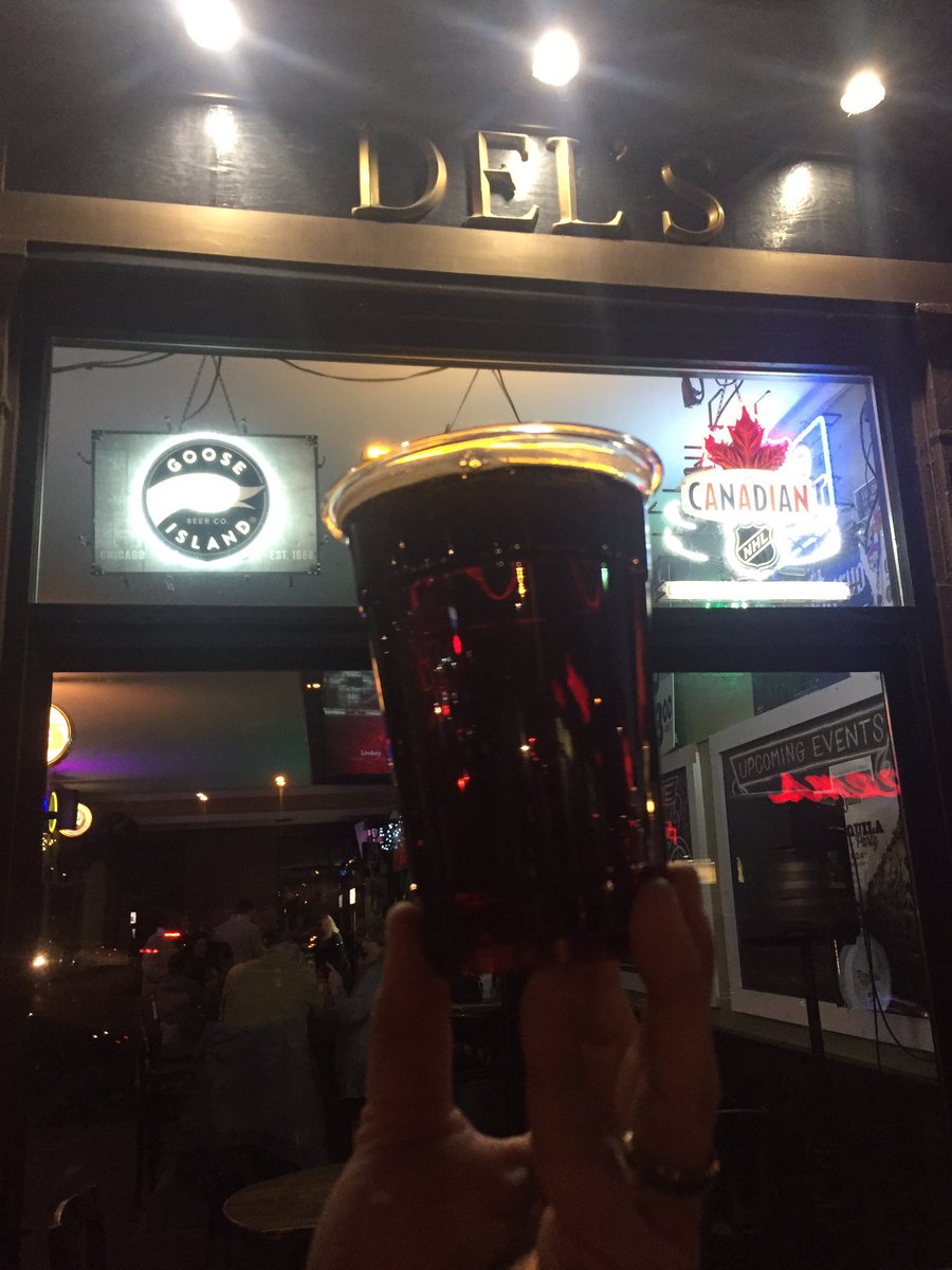 Feature Friday feat. @deldenbys ❗️
This North Buffalo institution has been around for decades and still hasn’t lost its charm. And at $4/pint, this is the just about the cheapest Byson Brown you can find - Always flowing! Stop in this weekend! 👊🍺