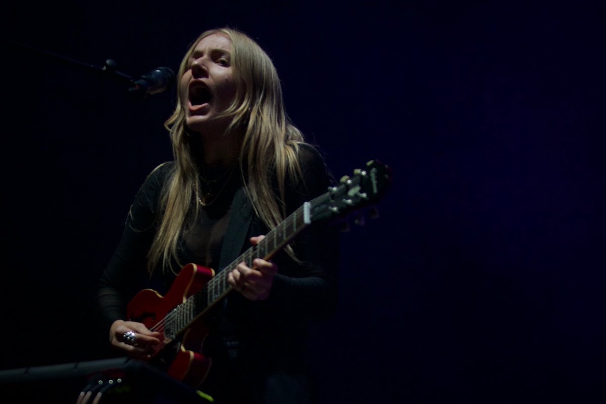 gstackphoto's tweet image. @weareider prove a perfect match for @thisissigrid at @3ArenaDublin catch the @thesoundhouse_ in Feb 2020
