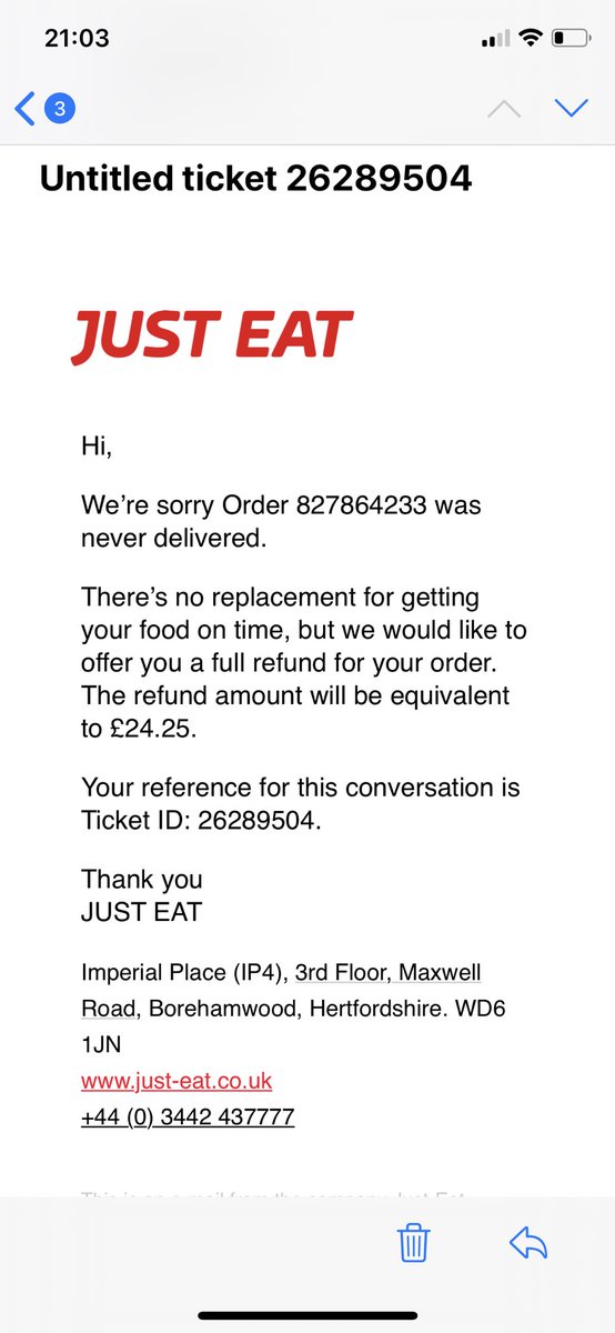 RhysyHo's tweet photo. @JustEatUK 2 hours after ordering a cheeky Friday night curry &amp; it not turning up I feel privileged to be “offered” a full refund. So lucky to not eat anything &amp; not be charged for the honour. On hold for 20 minutes to get the offer too. #GreatCustomerService https://t.co/oj51EYuGVf