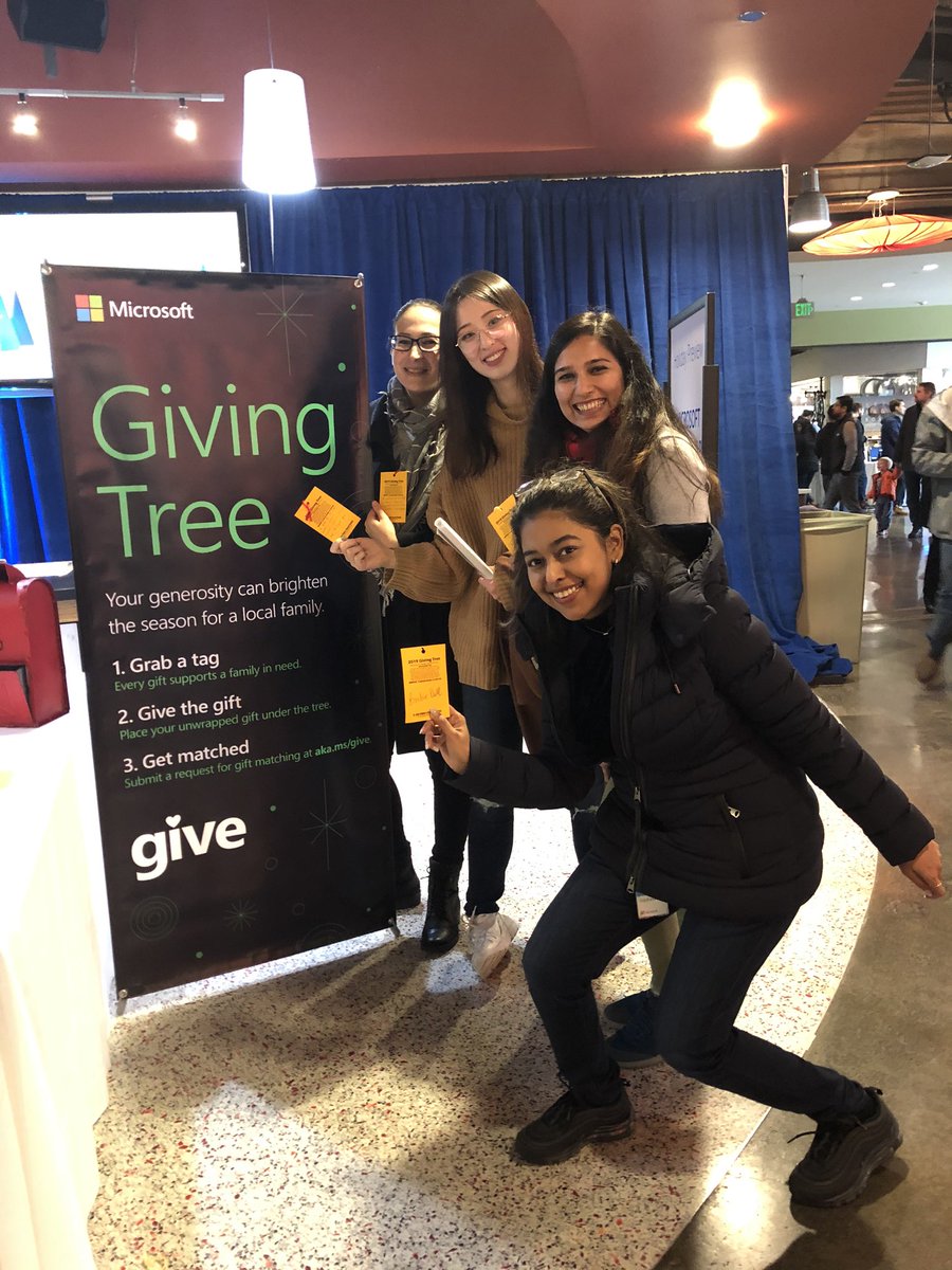 lashgotgame's tweet photo. It’s an awesome Friday when you get to help your coworkers spread some joy, by writing holiday cards for @ClubInsider and select Giving Tree tags supporting @StJude . #Microsoftlife #Holidaypreview https://t.co/dyGFOTygdd