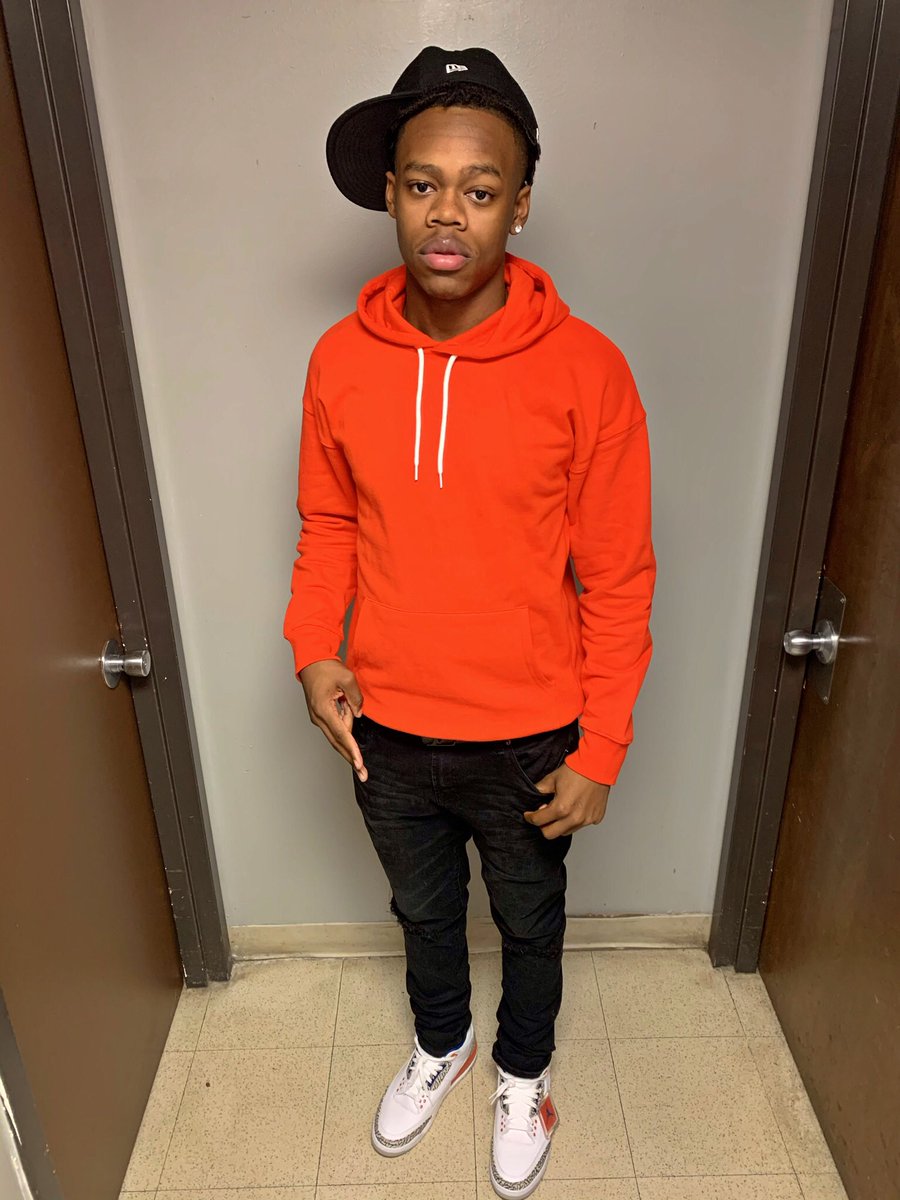 CalvinBanks126's tweet photo. 🧡 https://t.co/rELFV5V5Yj