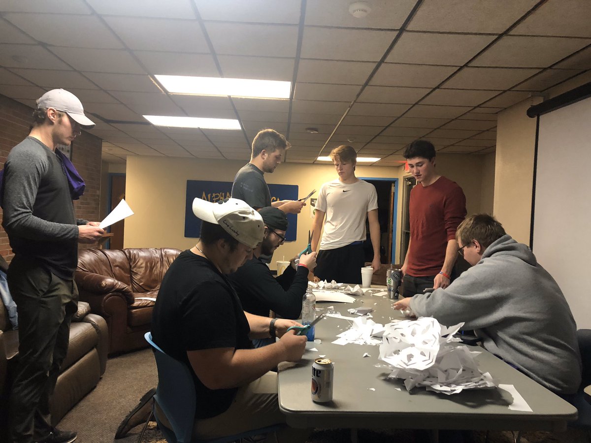 Come celebrate christmas early, with the brothers! 5-7, it’s a Christmas wonderland and here’s an inside look at us getting ready for Santa and the gang.