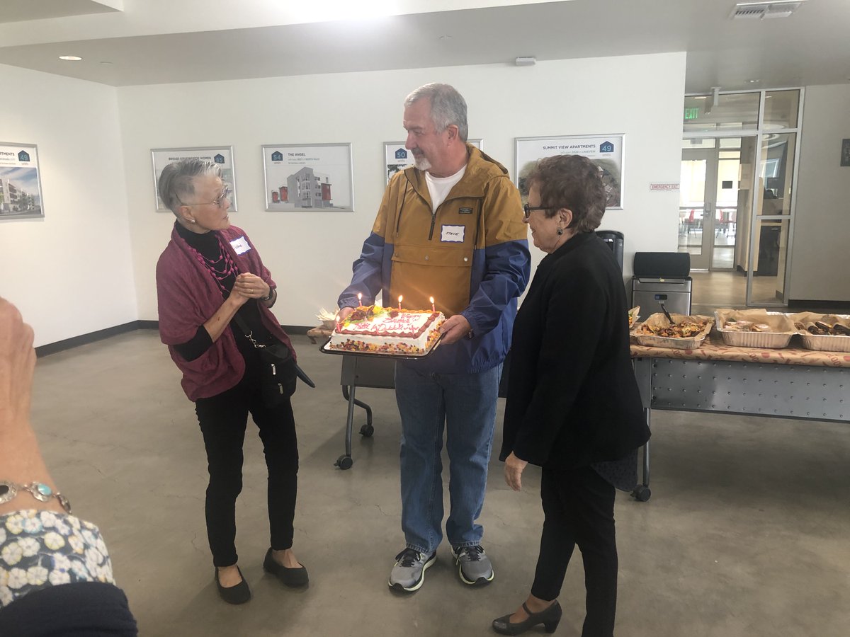 LisaWatsonLA's tweet photo. Today we had a @durfeeLA Sabbatical Fellows gathering to celebrate the birthdays of two important members - Deborah Ching and @PattiPOV. 

It's an honor to be a part of this group of nonprofit leaders.

Happy Friday everyone! 
#NonProfits #DWC #EveryWomanHoused #Durfee https://t.co/Yd3c76HINi