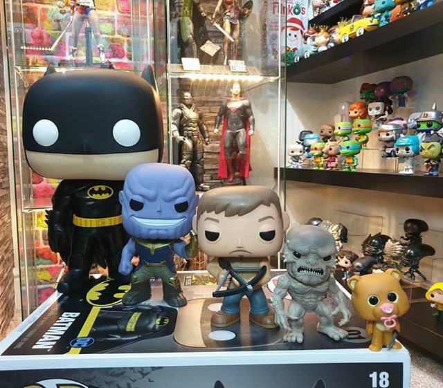 UkPopCollector on X: Here is the size scale starting right to left . .  Standard 4 pop 6 oversized 9 giant pop (retired range) 10 modern giant  18 new mega pop . . #