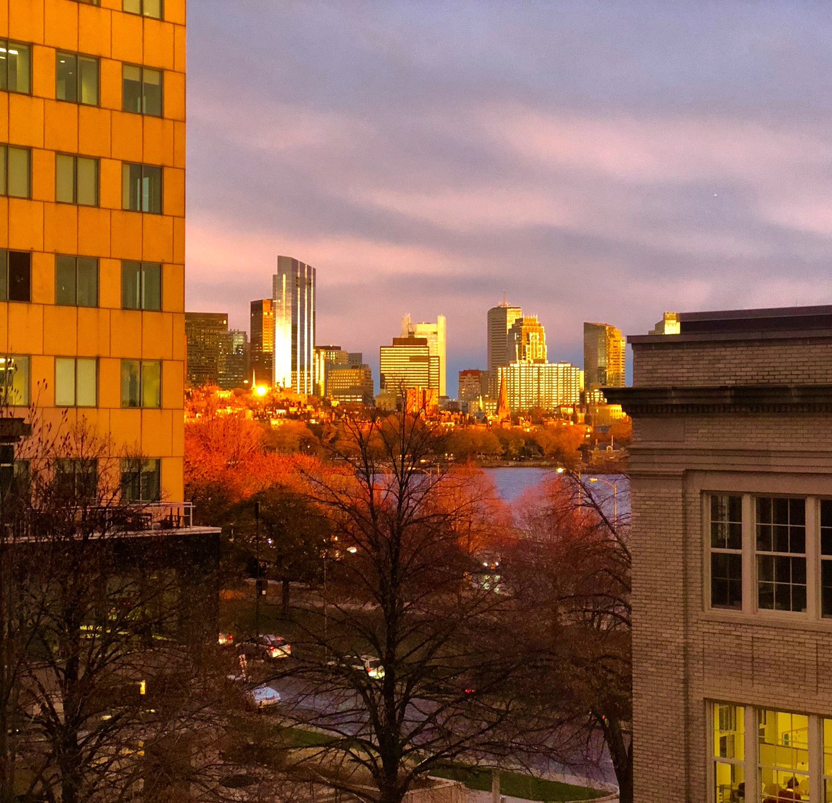 Dr. Renée Gosline (@reneegosline) on Twitter photo Even the Charles River skyline is feeling the glow after hosting the winners of the <a href="/mit_ide/">MIT IDE</a> Inclusive Innovation Competition. What a wonderful way to spend an afternoon, as a faculty coach for <a href="/MIT_IIC/">MIT Inclusive Innovation Challenge</a> entrepreneurs! Feeling inspired 🌇
#MIT #inclusivity #innovation Even the Charles River skyline is feeling the glow after hosting the winners of the <a href="/mit_ide/">MIT IDE</a> Inclusive Innovation Competition. What a wonderful way to spend an afternoon, as a faculty coach for <a href="/MIT_IIC/">MIT Inclusive Innovation Challenge</a> entrepreneurs! Feeling inspired 🌇
#MIT #inclusivity #innovation