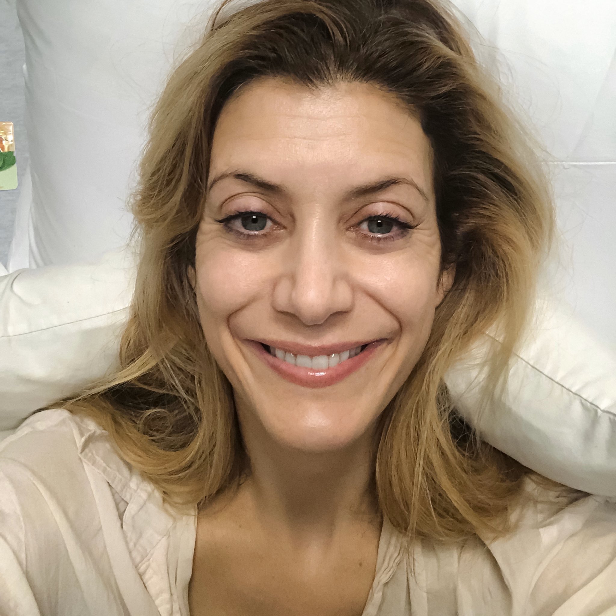 Kate Walsh On Twitter This Is What A Gal Just Outta Hip Surgery