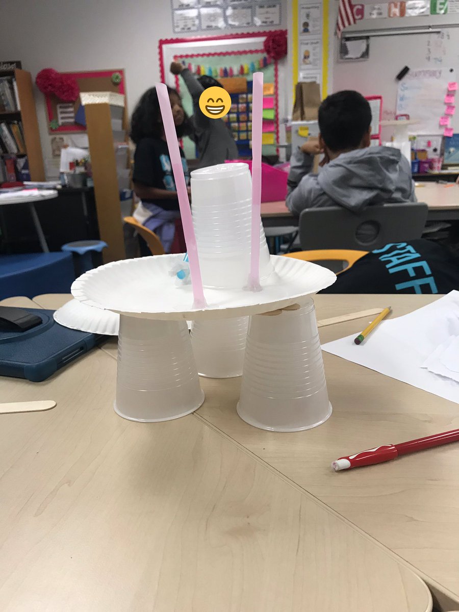 Ms. Ward tweet media