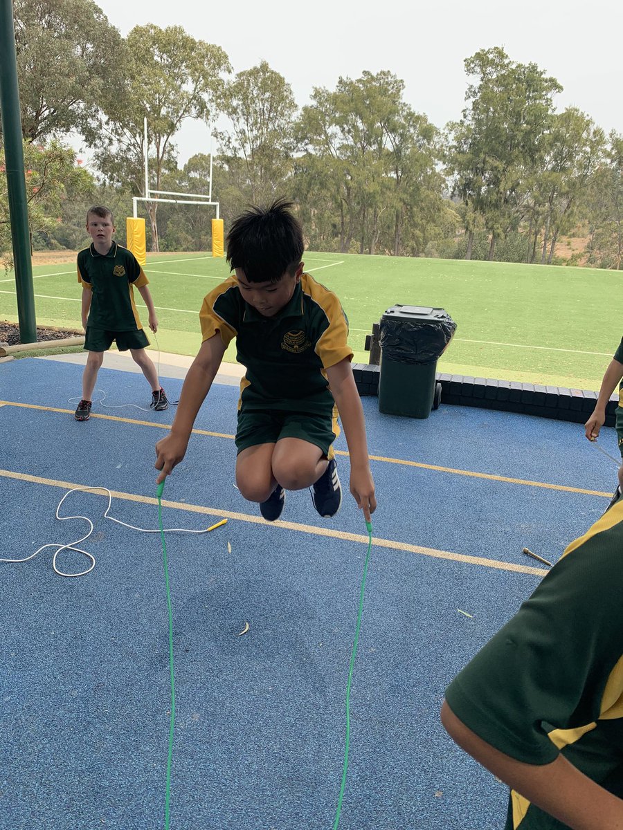 Stage 2 Gymnastics for sport #ThisIsBlairmount @BriannonToogood <a href="/pfetta23/">Patrice Fetterplace</a> <a href="/RuttleyTroy/">Troy Ruttley</a> @Clapturn @BlairmountPS