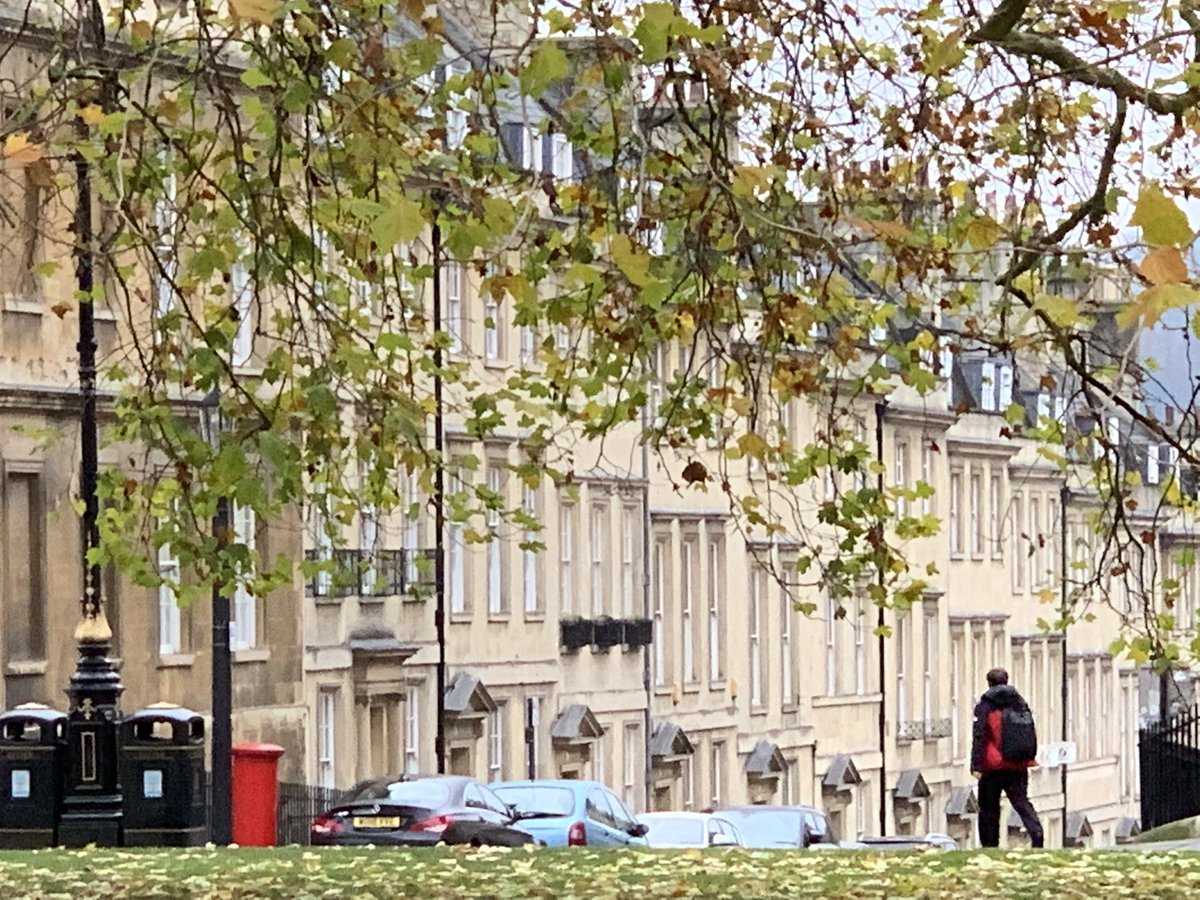 sharpfamilylaw's tweet photo. The Autumn 🍂 leaves are always a picture. A privilege to work in and with the folk of Bath #Bath https://t.co/3aVWApKFEh