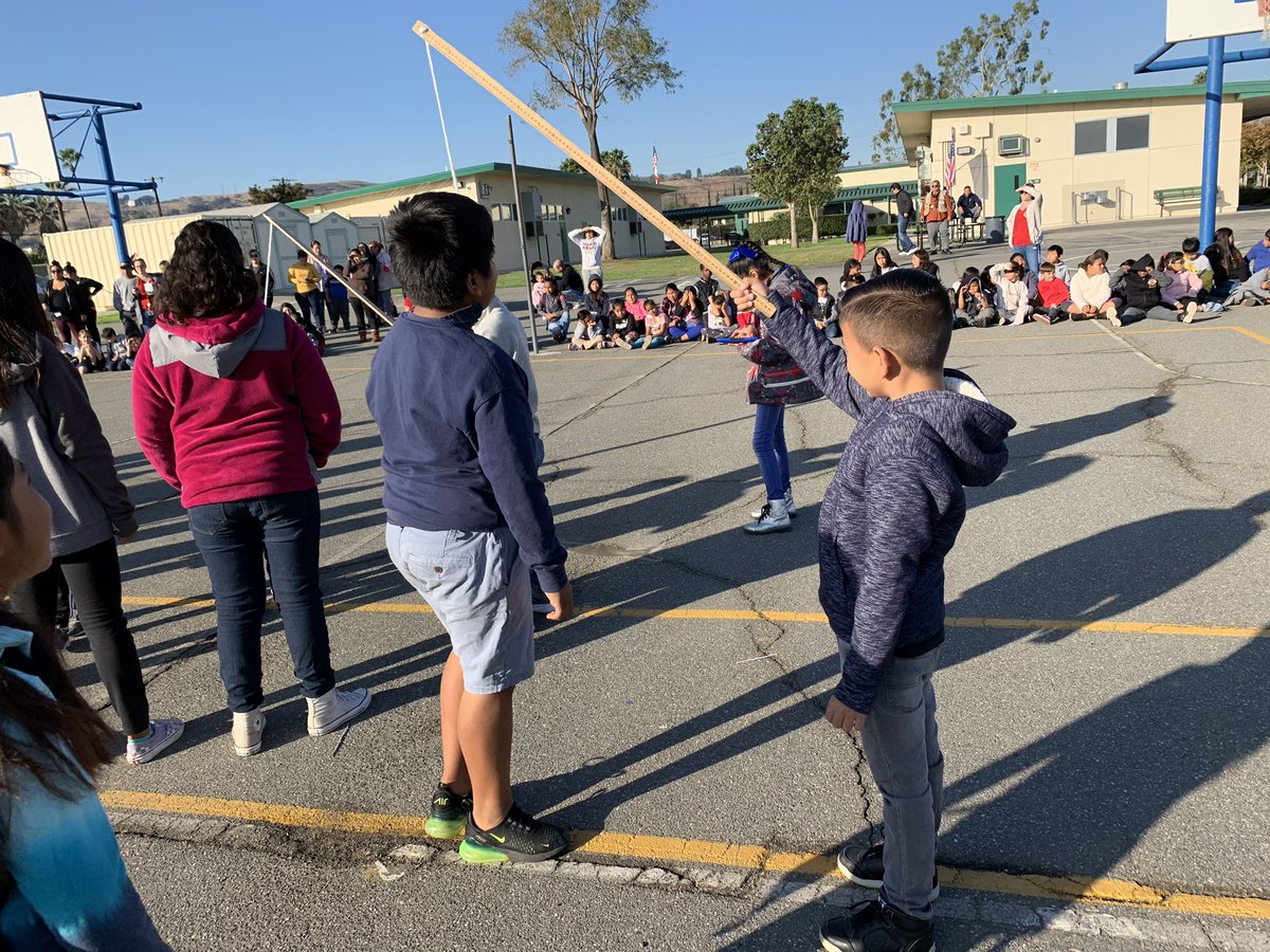 teachertbi's tweet photo. So much happening in today’s morning assembly! Congrats to our #RascalPride Award winners and Robotics Turkey Trot participants. And hurray for our first #RascalSpiritGames with our big and little buddies! https://t.co/NpHufuSWSV