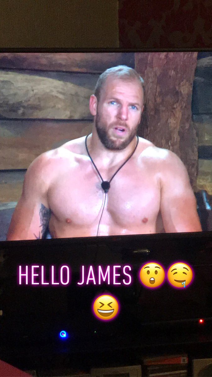 LyndseyFitz's tweet photo. Catching up with #ImACeleb & I just had to pause it for a minute 😉😆 #HelloJames https://t.co/il9BbBhpIT