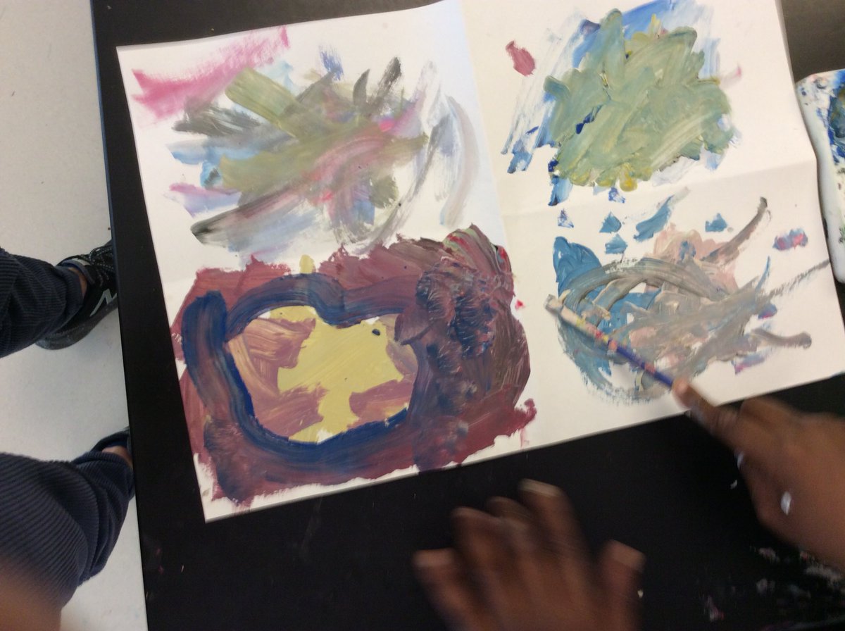 artwithmsem's tweet photo. 4th graders learned about Vasily Kandinsky, then created paintings to describe sounds. Each painting describes a different type of music—classical, jazz, bluegrass and techno. 🎹🎻🎺🎨 https://t.co/wGbj7qHvRn