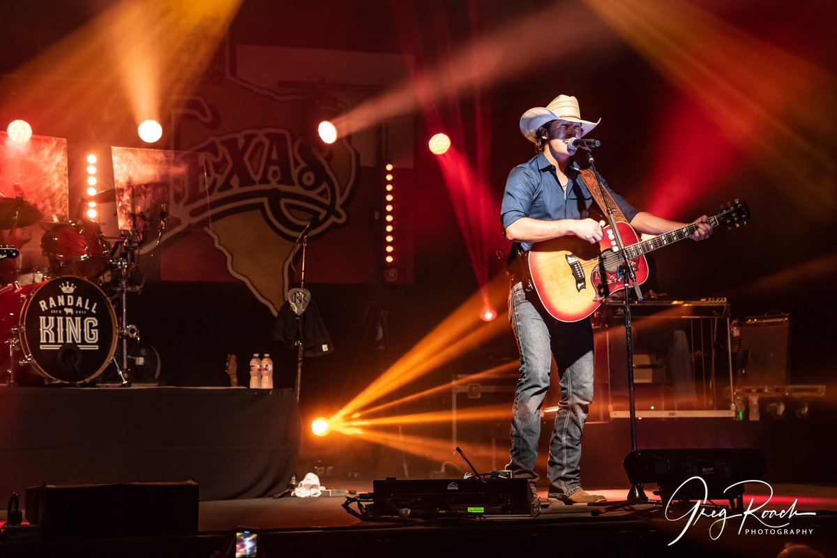 RandallKingBand's tweet photo. Honored to be playing the legendary @BillyBobsTexas tonight! The Strait after party is gonna be 🔥! See y’all there https://t.co/y15OlJs2HF