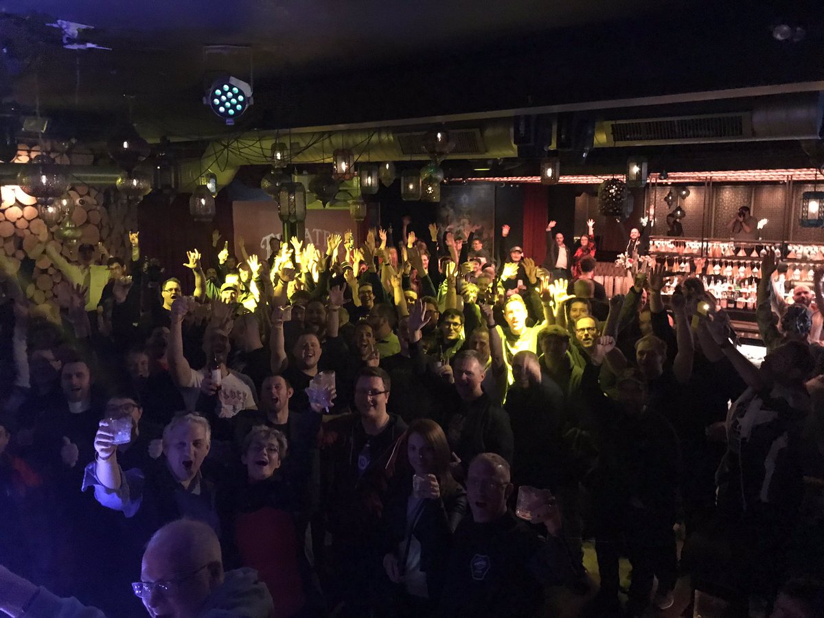 Bar Citizen in Manchester going strong! Cheers to the #StarCitizen community. 🍻